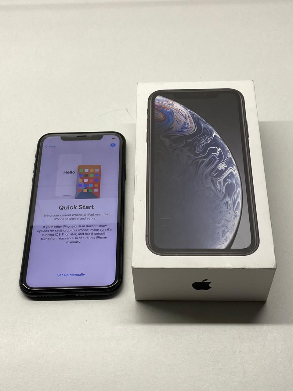 iPhone XR 64GB